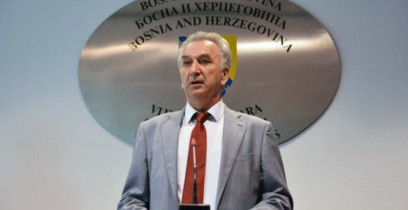 Zbog dokumenata BiH gubi milione