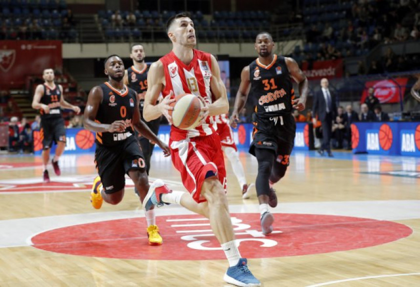 ABA: Zvezda "rešetala" Cedevitu i ostala sama na vrhu!