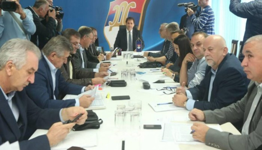 Dodik ciljano provocira sukobe u SDS-u