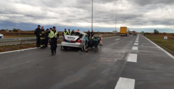 U udesu kod Inđije poginuli baka i deka