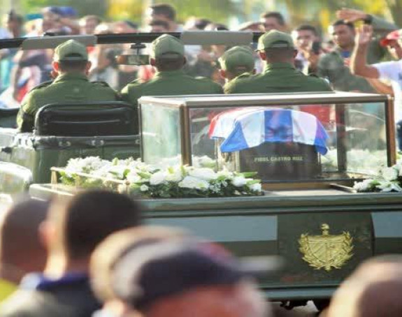 Sahranjen kubanski lider Fidel Kastro