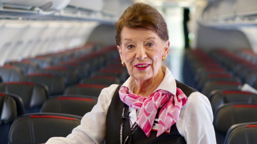 Najstarija stjuardesa na svijetu 