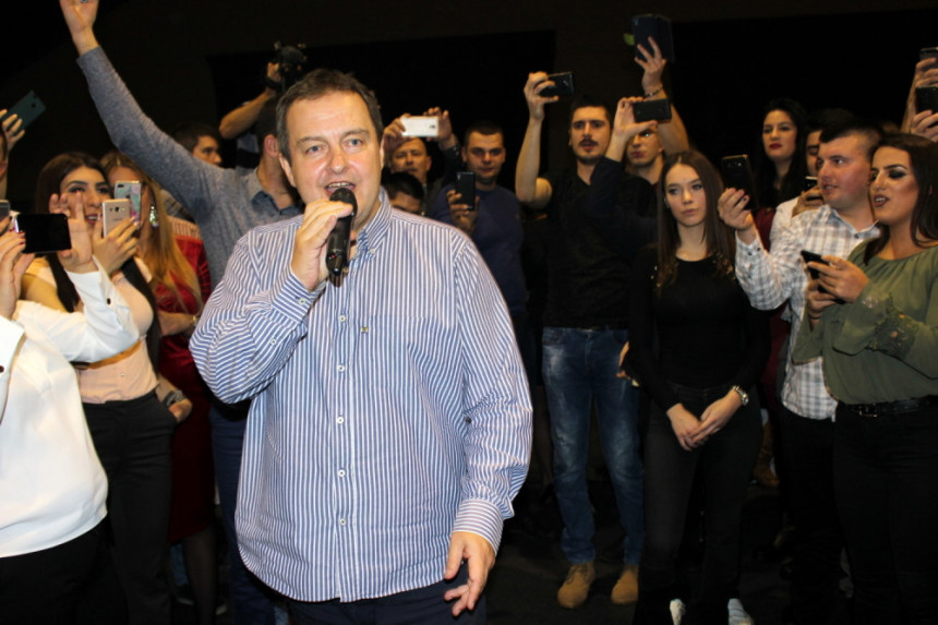Dačić ponovo pjevao Miljacku