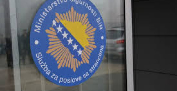 Uhapšeno lice s potjernice