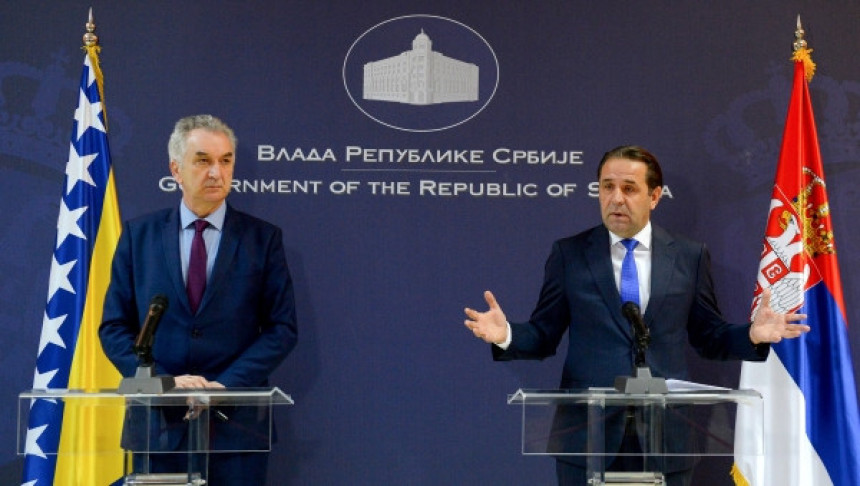Šarović i Ljajić o taksama Prištine