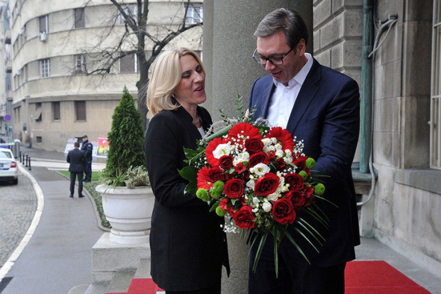 Buket cvijeća za Željku Cvijanović