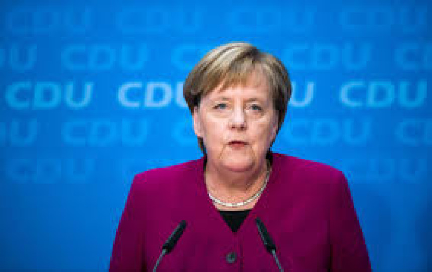 Merkelova i dalje najmoćnija žena 