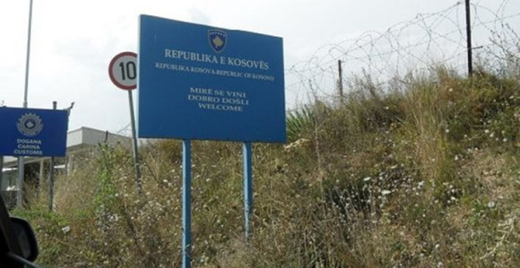 Na prelazu Jarinje zaustavili igrače