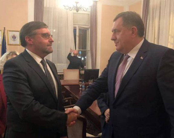 Palmer: Dodik zna šta treba da uradi 