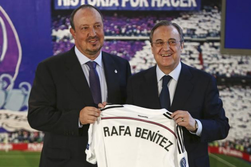 Бенитес: Била ми је част да водим Реал!