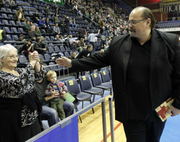 Preko sedam gora i sedam mora vratio se tamo gde mu je mjesto!