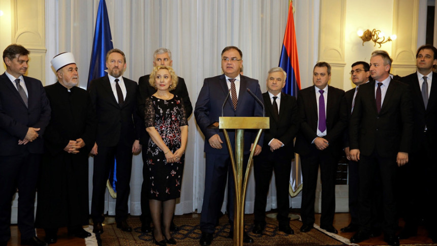 Ivanić: Treći puk na slavlju Dana RS