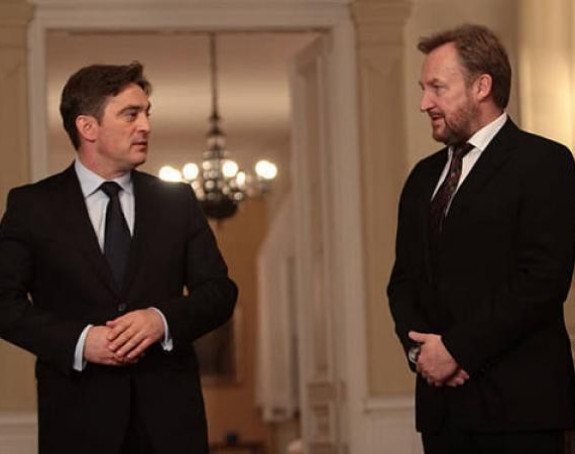 Gospodo iz SDA, hoćete li na proslavu Dana Republike!?