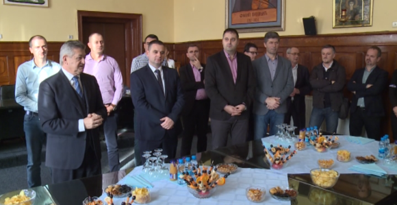 Mićić: Korektan odnos s medijima