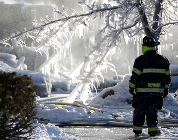 "Ciklon bomba": Zaleđene i ajkule