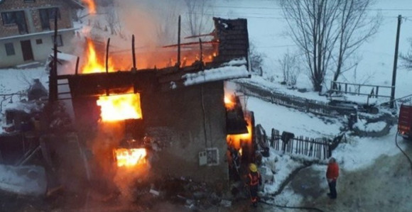 Bugojno: U požaru izgorjela kuća 