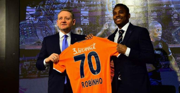 Zvanično: Predstavljen Robinjo!