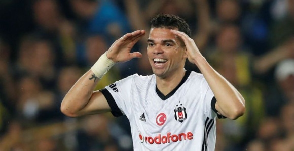 E, to bi bila iskusna odbrana! Preokret!