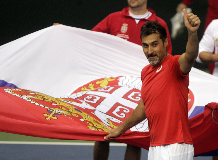 ДК - Зимоњић: Надамо се Шпанцима, а не Хрватима!