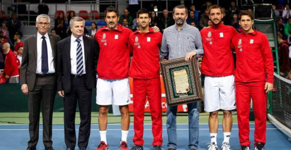 Богдану Обрадовићу уручена ''Хиландарска повеља''!