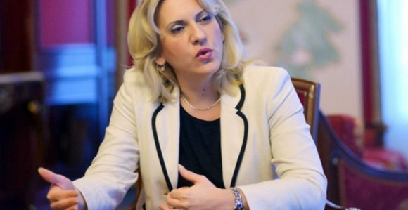 Sankcije Dodiku, opšta zavrzlama 