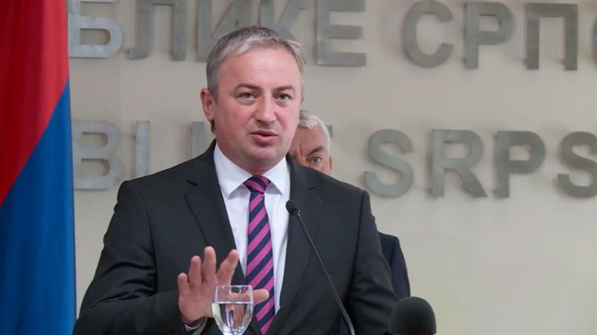 Желе да ”протуре” тешке одлуке