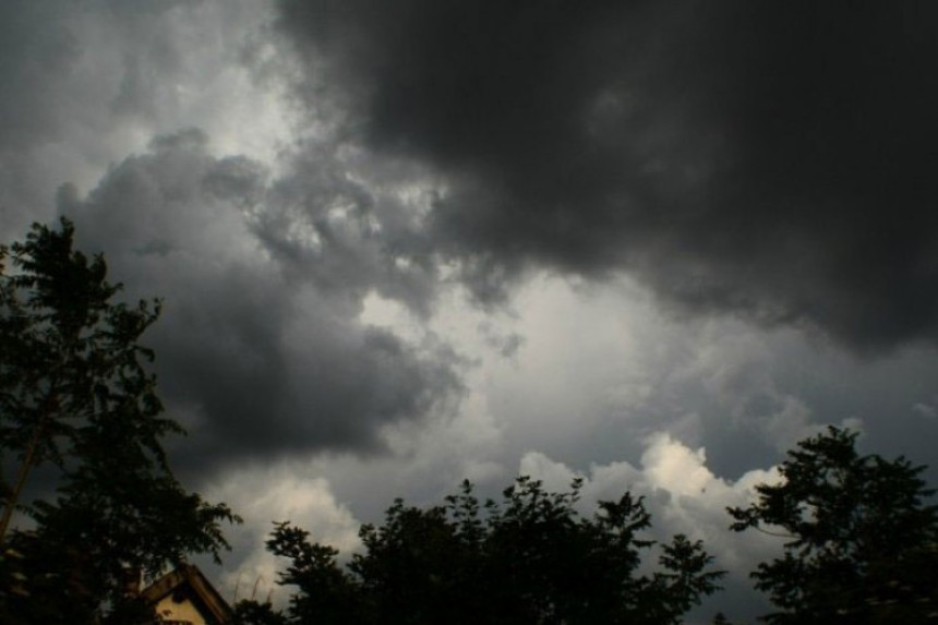 Pretežno oblačno i hladno vrijeme 