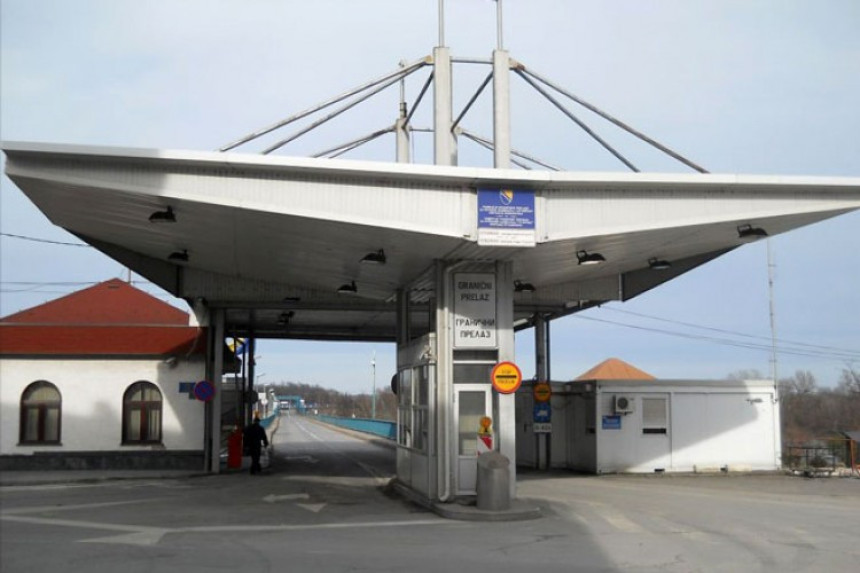 Zabranjen prelaz za teretna vozila