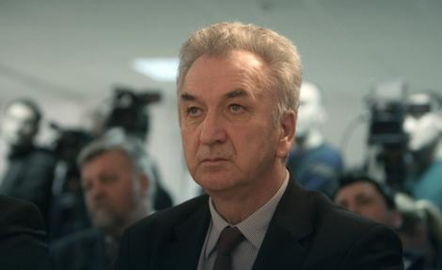 ''Pitanja rješavati u institucijama BiH''
