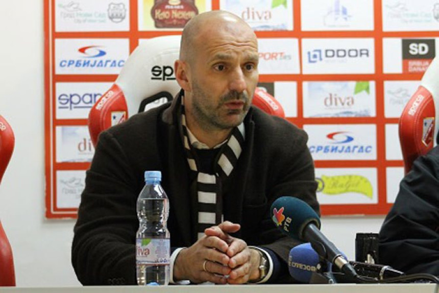 Mediji "sele" Stolicu u Partizan, on misli samo o Zvezdi!