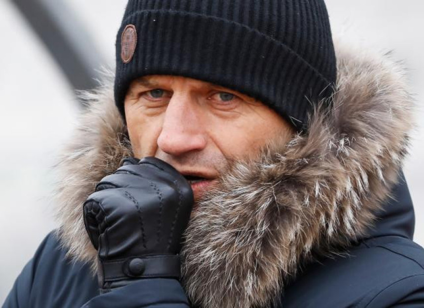 Đukić na izlaznim vratima Humske!