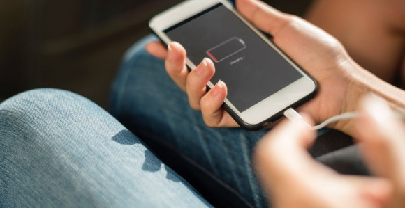 Povremeno pražnjenje baterije čuva telefon?