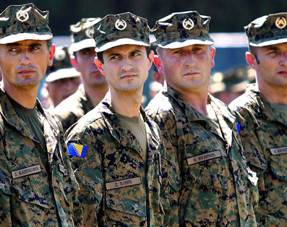 Поново војни рок?