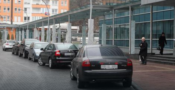 Službena vozila za privatne poslove