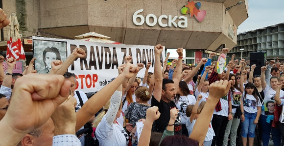 "Gospodo, kopate svoju 'raku' sve dublje"