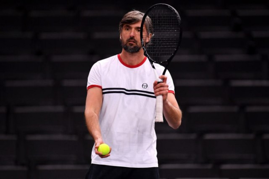 Ne zaboravimo da su Rafa i Rodžer najveći!