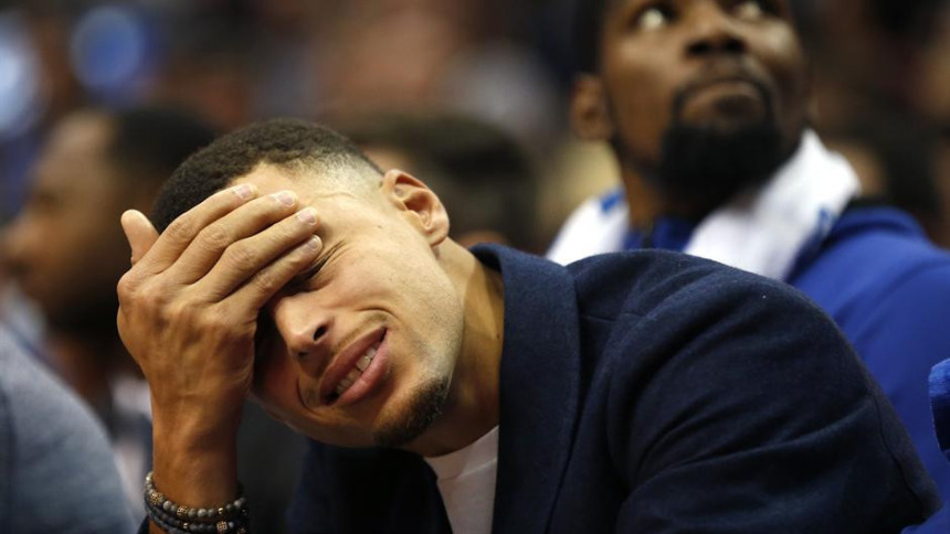 Video: Kari, izvini, ali to je blam!