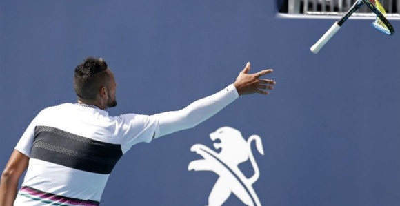 Не помажу смицалице: Кирјос већ одлетио из Мадрида!