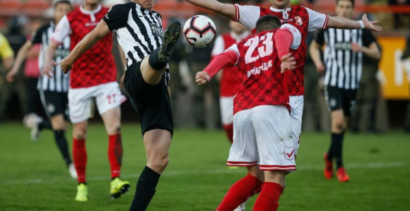 Саво: Неозбиљно је да гледамо шта раде други!