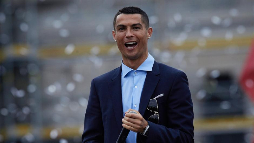 Ronaldo, a da ti ne pretjeruješ malo, a?!