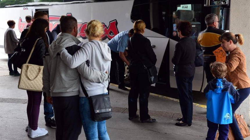 Masovan odlazak iz svih krajeva BiH