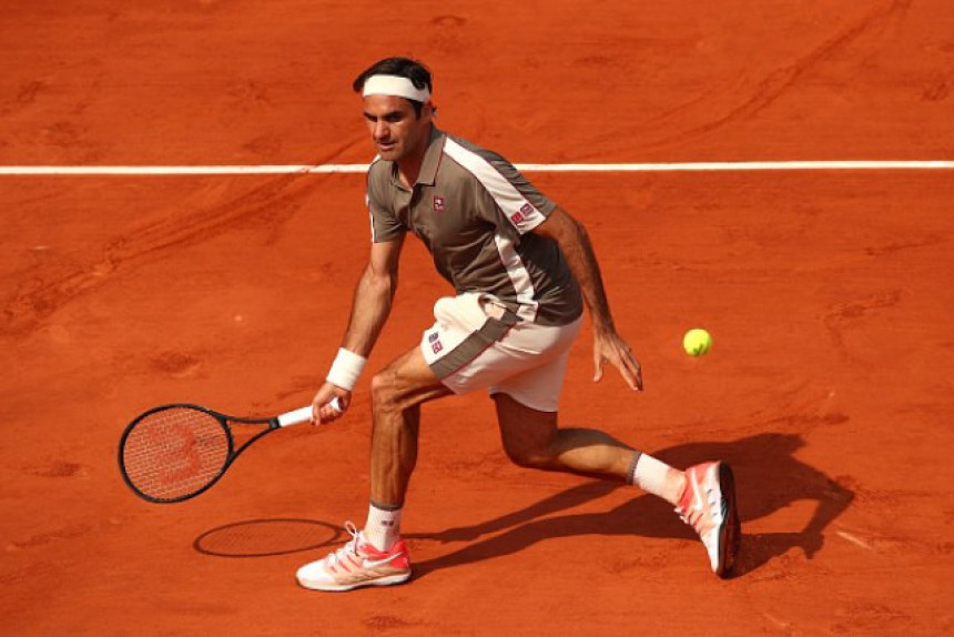 RG - Federer: Volim kad meč završim volej udarcem!