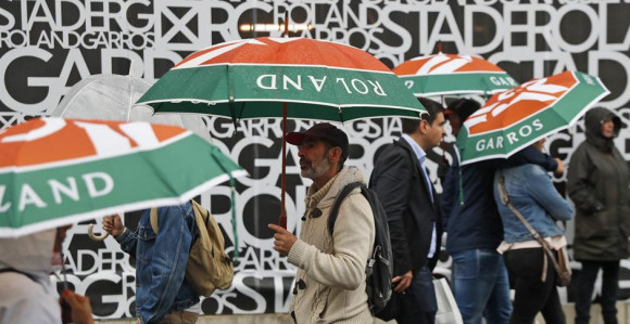 Pljusak u Parizu, Novak možda ne bude igrao...!