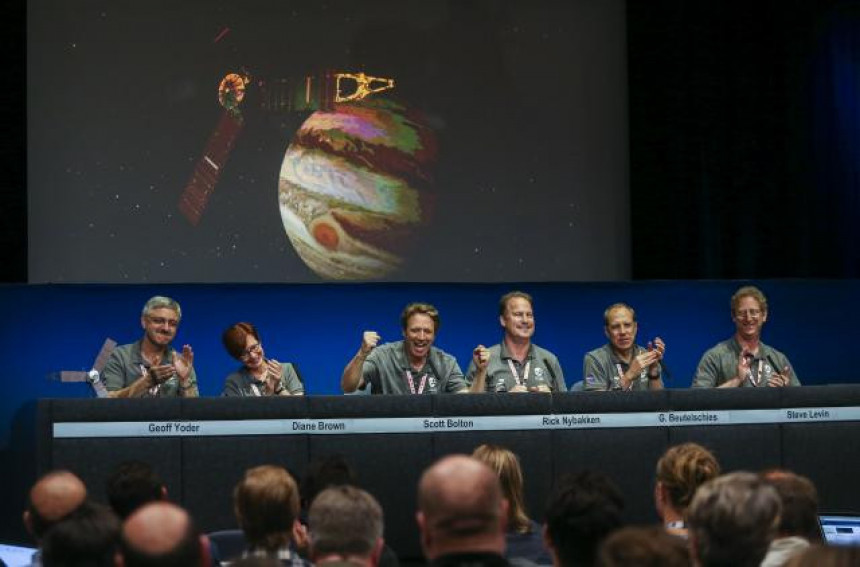 НАСА успјела: "Џуно" ушла у орбиту Јупитера 