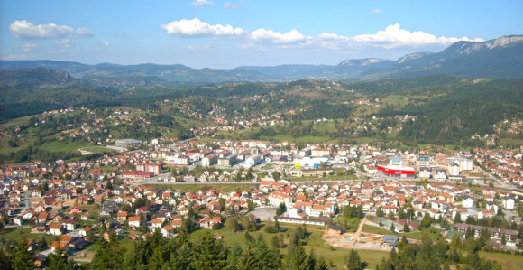 Poziv na pivo, pa mu letvom slomio nos