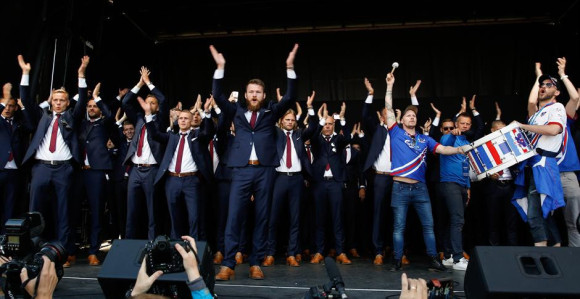 Video: "Čitav" Island na dočeku, HUH čula cela planeta!