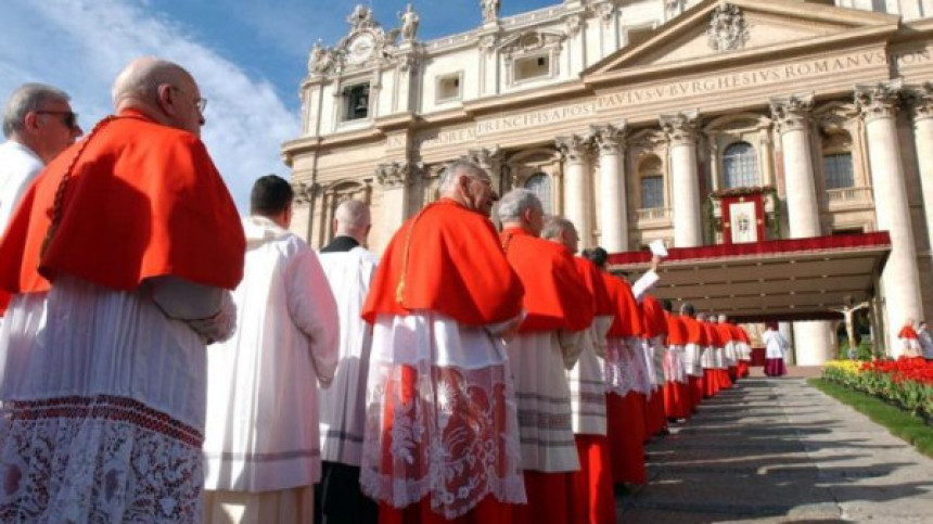 Skandal trese katoličku crkvu