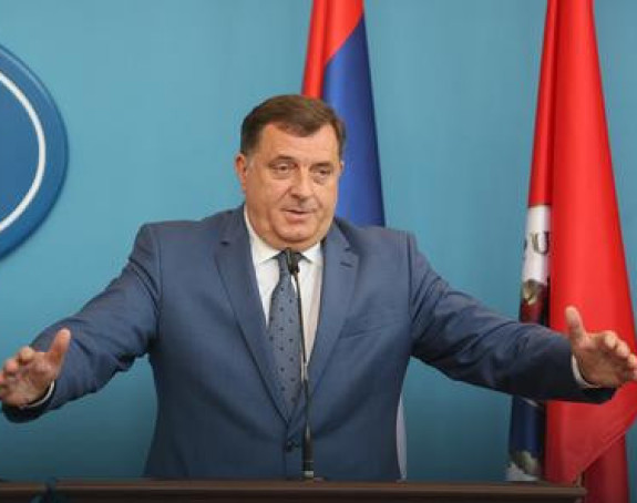 Ukinuti praznike u Federaciji BiH