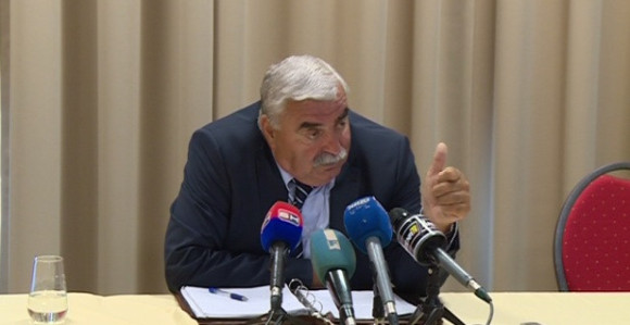 Borba protiv korupcije mora krenuti od poslanika, pa nadalje ...