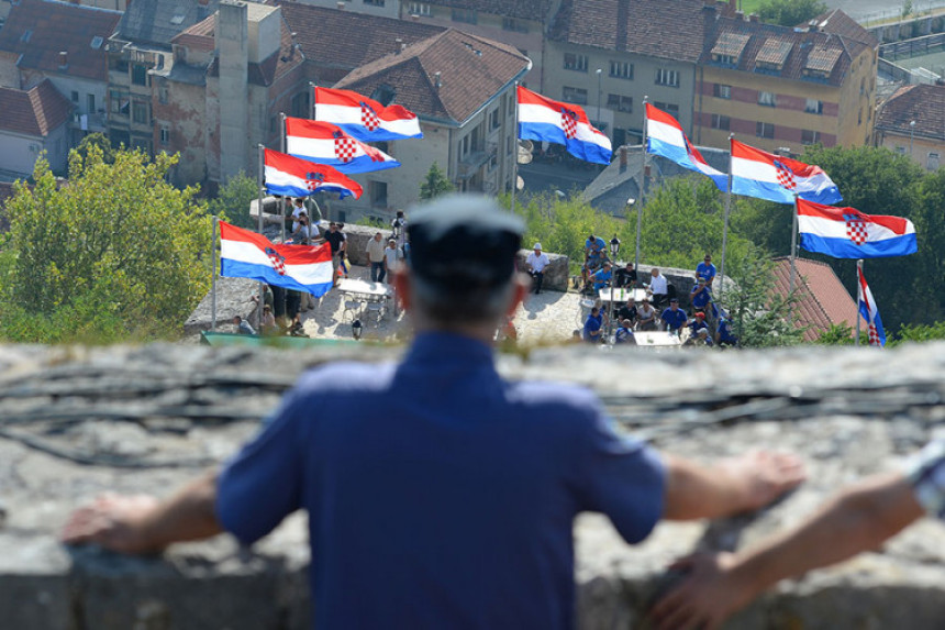 'Za dom spremni' na proslavi Oluje